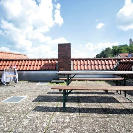 - Old Main Bridge, Own Garage Parking Space Würzburg