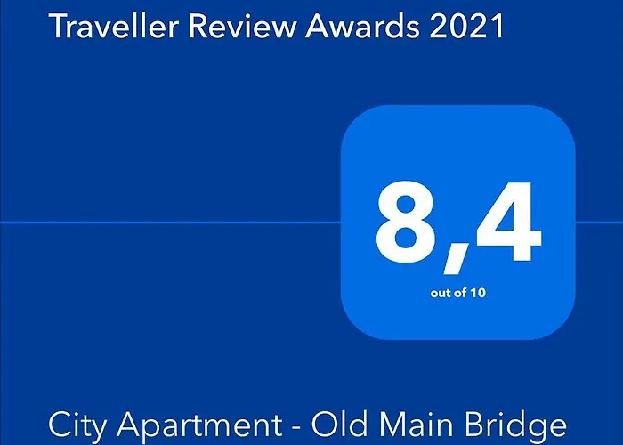 - Old Main Bridge, Own Garage Parking Space Appartement *